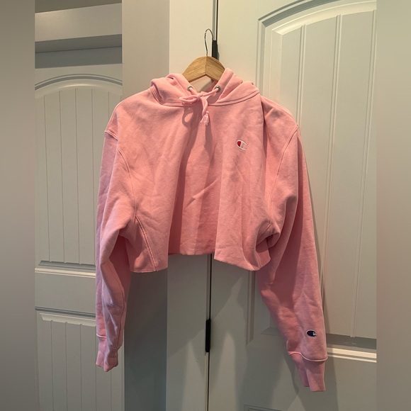 Champion Cropped Pink Hoodie🌸  Oversized. NWOT - Picture 3 of 5